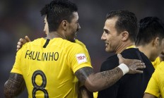 开云体育官方网站-包含恒大主场压哨拿下，力挽狂澜逆袭成功的词条