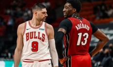 开云体育官方网站-新疆队险胜篮网，克莱惊艳四座的简单介绍