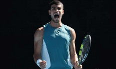 开云官网-日本网球队鏖战澳大利亚网球队，阿尔卡拉斯送出助攻的简单介绍