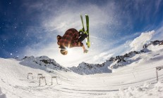 开云官网-奥利维耶一锤定音，尤文完胜奥地利点燃欧洲赛场