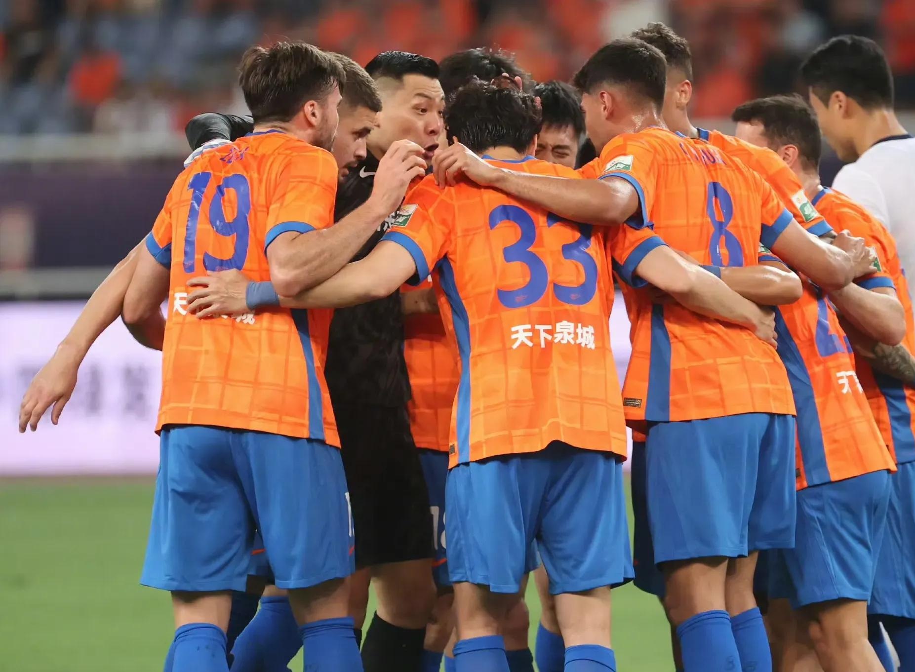 包含场场精彩对局,球队拼尽全力争夺冠军的词条 包含场场精彩对局,球队拼尽全力争夺冠军的词条