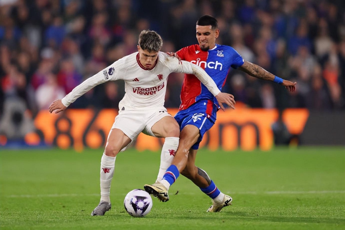 曼联惨败对手，欧冠出线岌岌可危