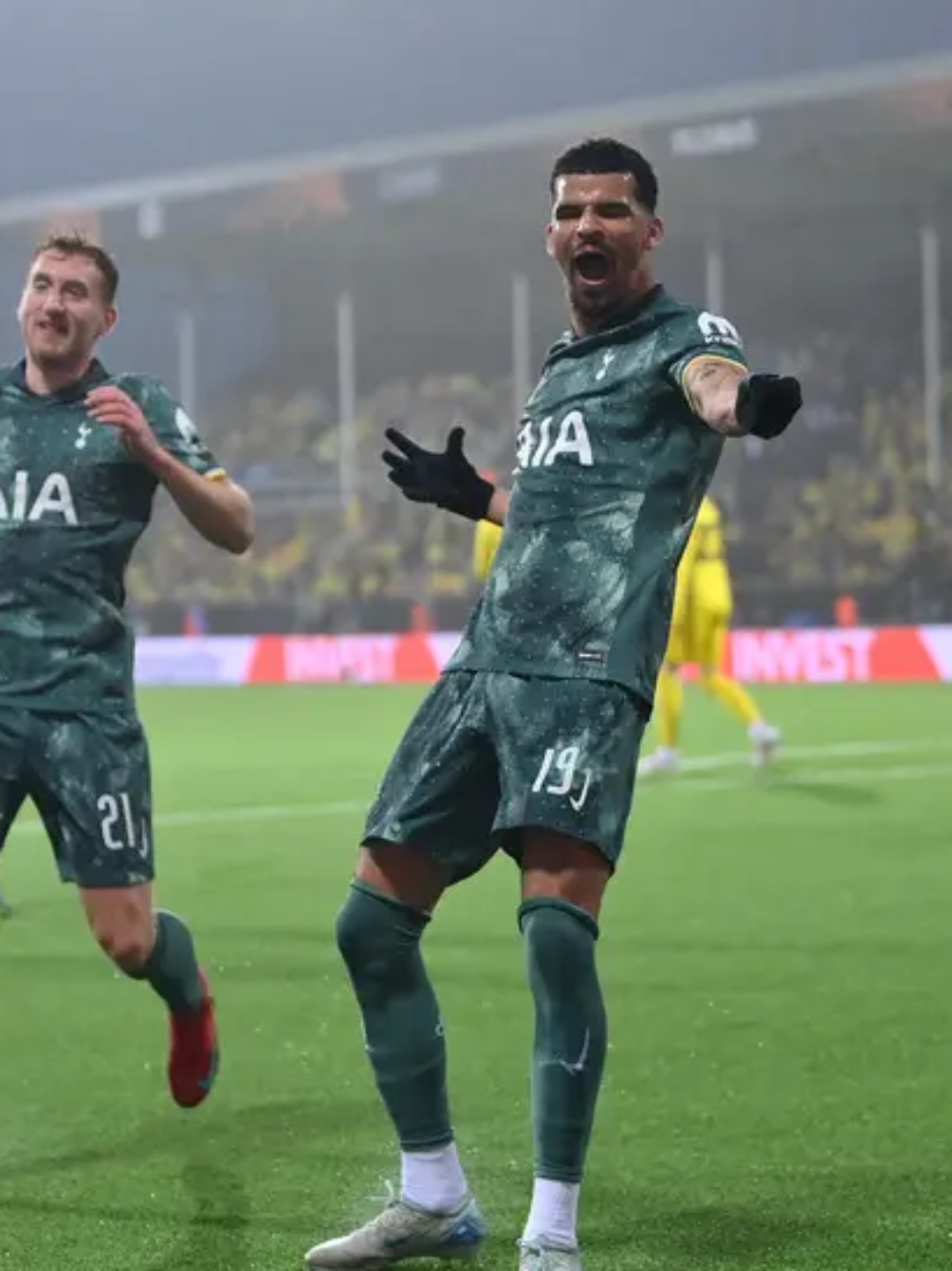 曼联惨败对手，欧冠出线岌岌可危