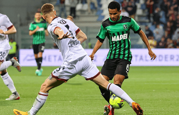 罗马客场小胜萨索洛,取得三分 罗马客场小胜萨索洛,取得三分