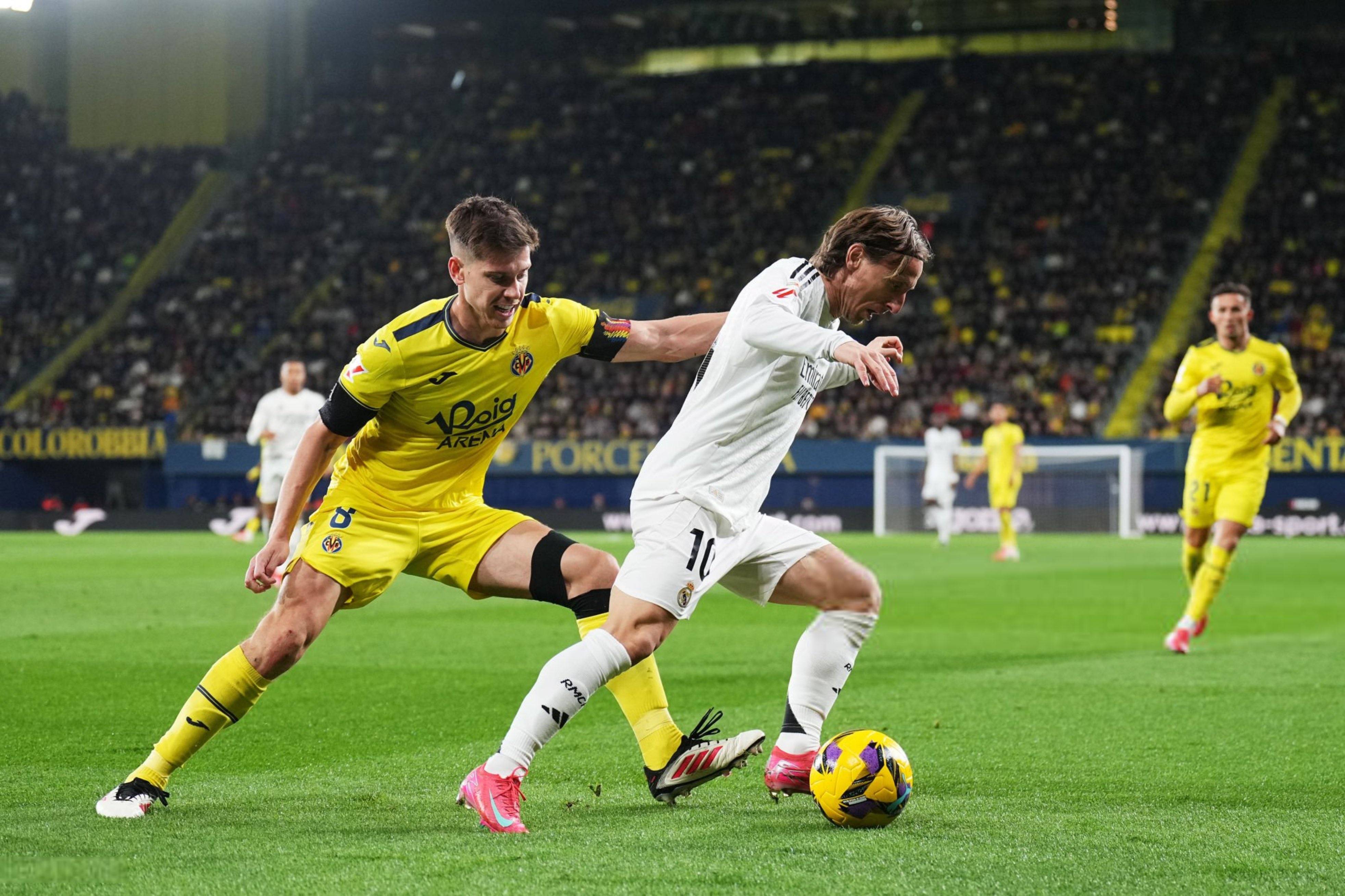 包含马赛力克巴萨，贝林厄姆扛起全队的词条