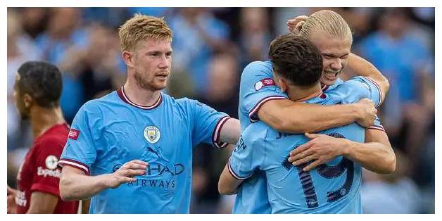 包含托特纳姆热刺迎战曼联，豪取主场三分！的词条