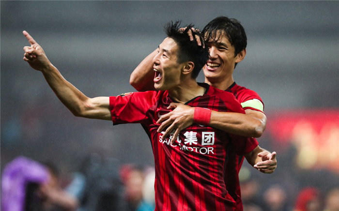 上港迎战华夏幸福为徐根宝夺冠