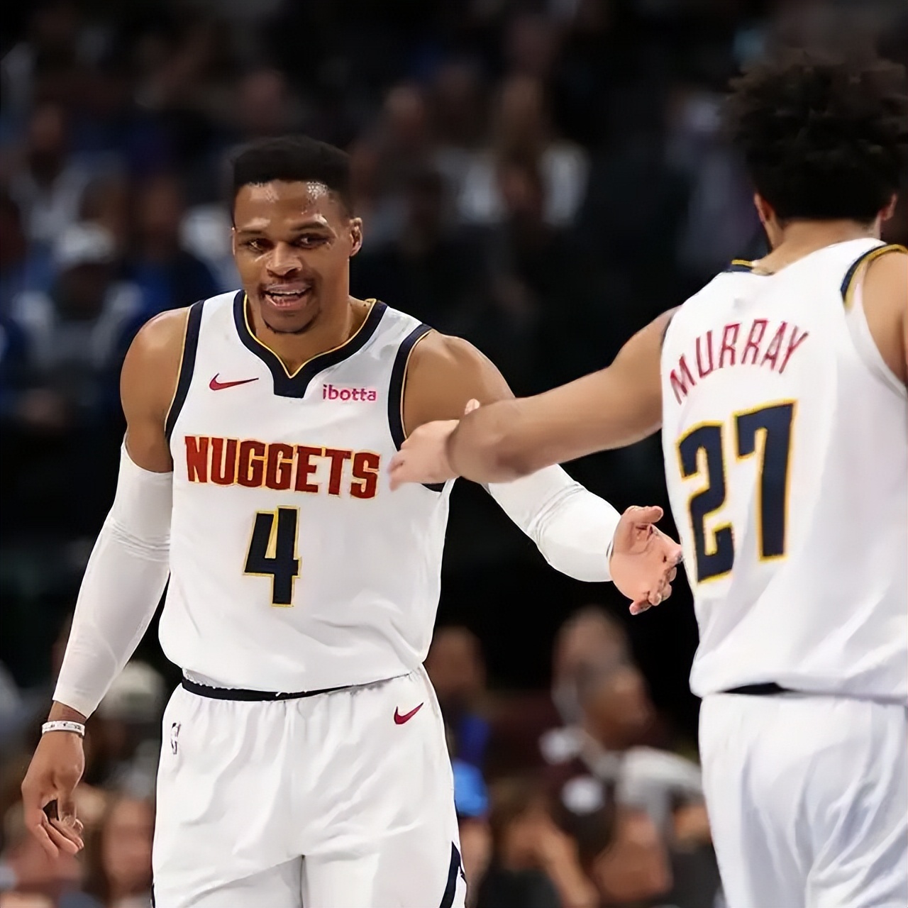 雄鹿爆冷湖人B队，乔治·希尔制霸全场的简单介绍