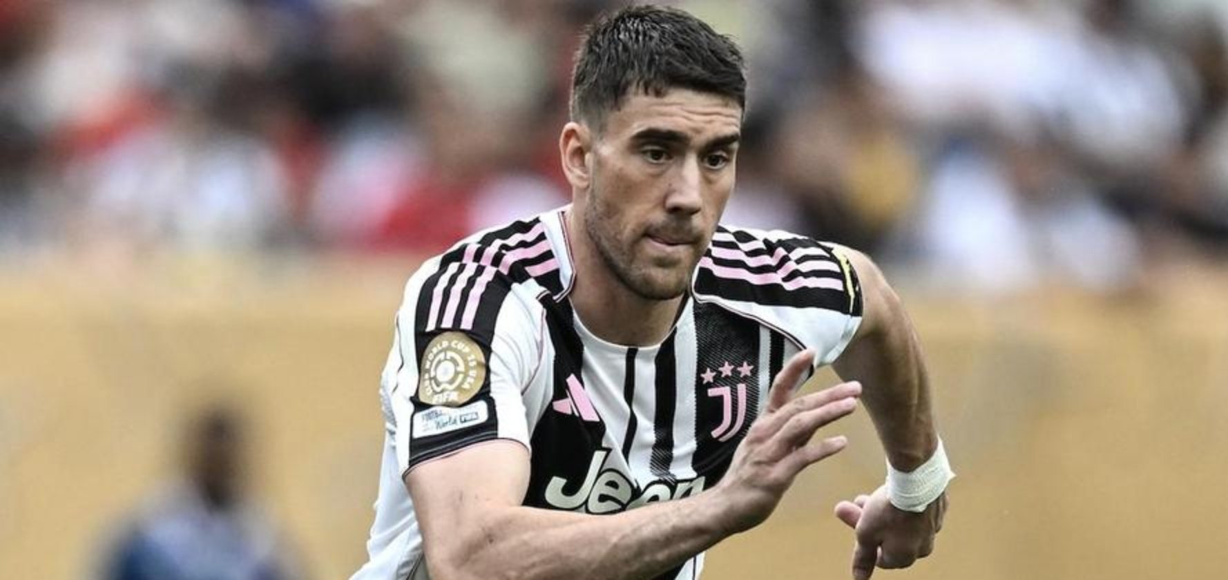 AC米兰绝杀葡萄牙，弗拉霍维奇一己之力扛起全队的简单介绍