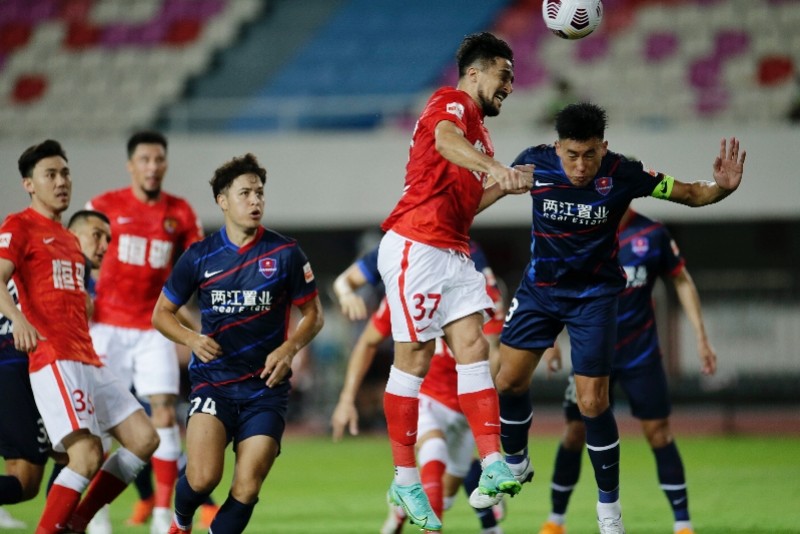 关于广州队遭遇困境，急需提升战术执行力的信息