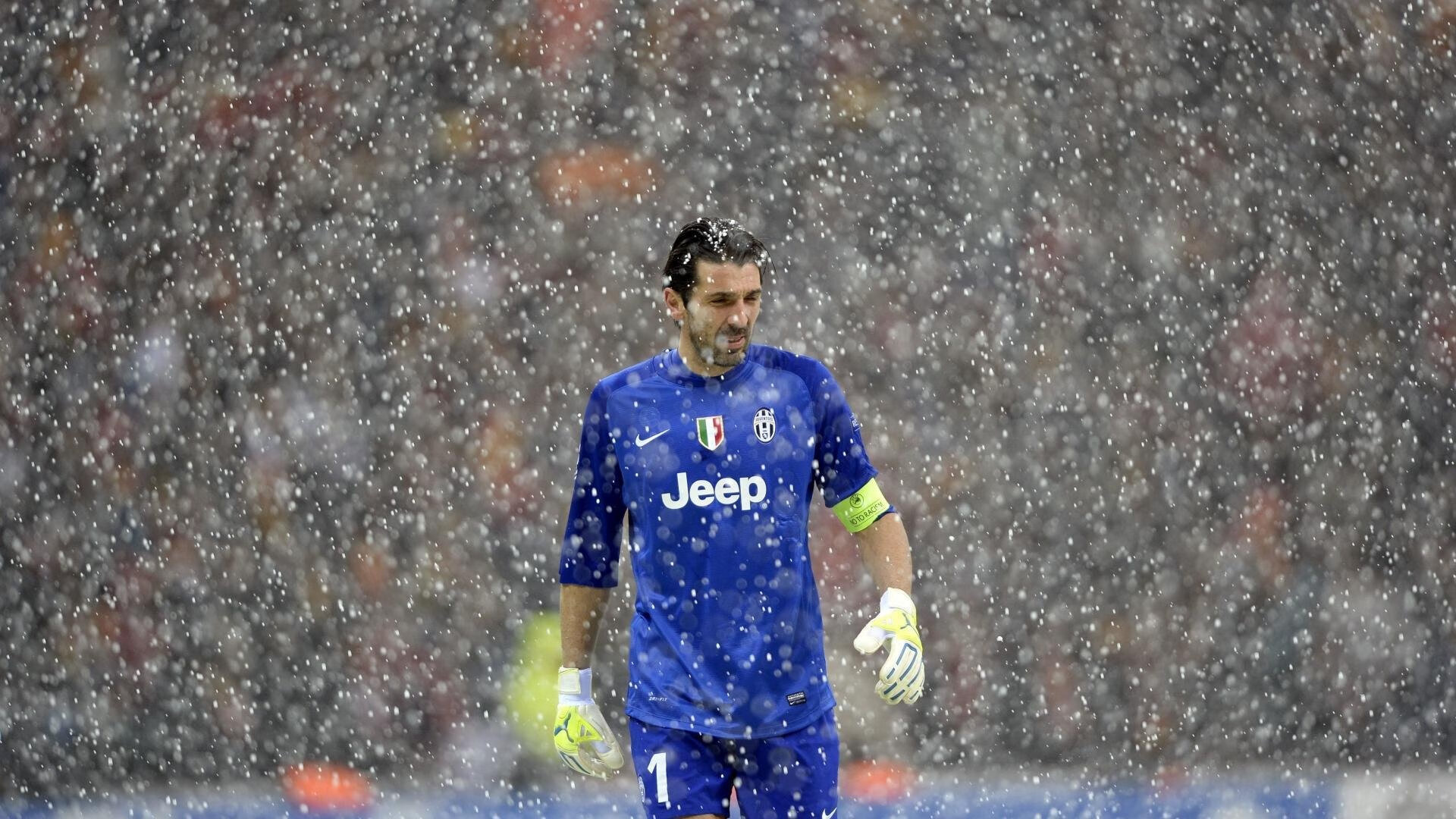 绿茵场上的火力压制,加维关键先生助中国U20险胜南非