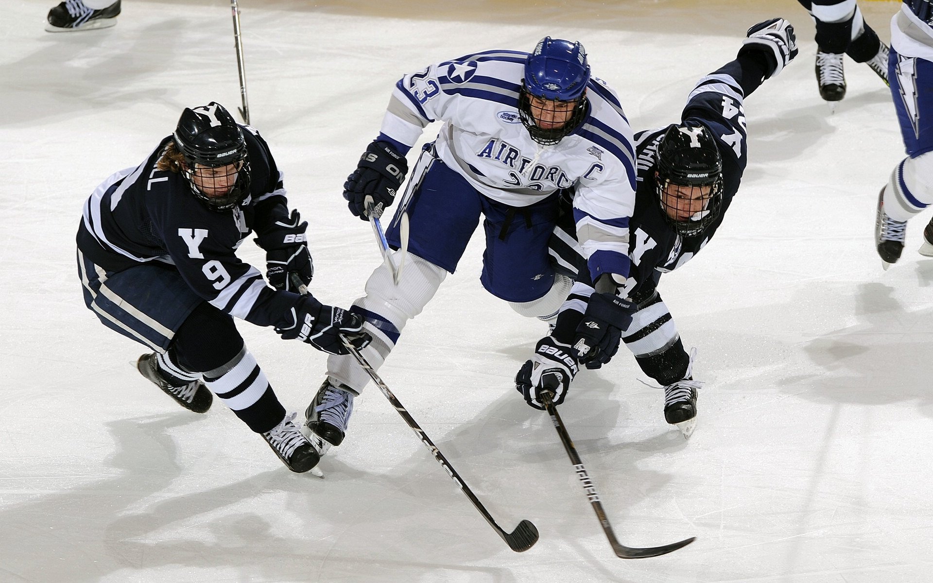 掘金对阵雄鹿，文班亚马的压制级表演如何重塑联盟格局